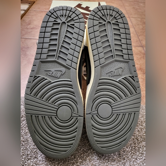 Nike, 9.5 mens - Picture 13 of 13